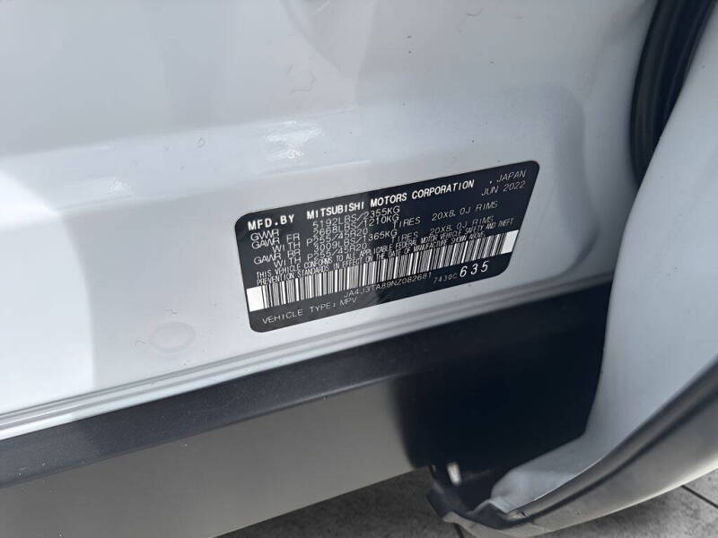 2022 Mitsubishi Outlander ES