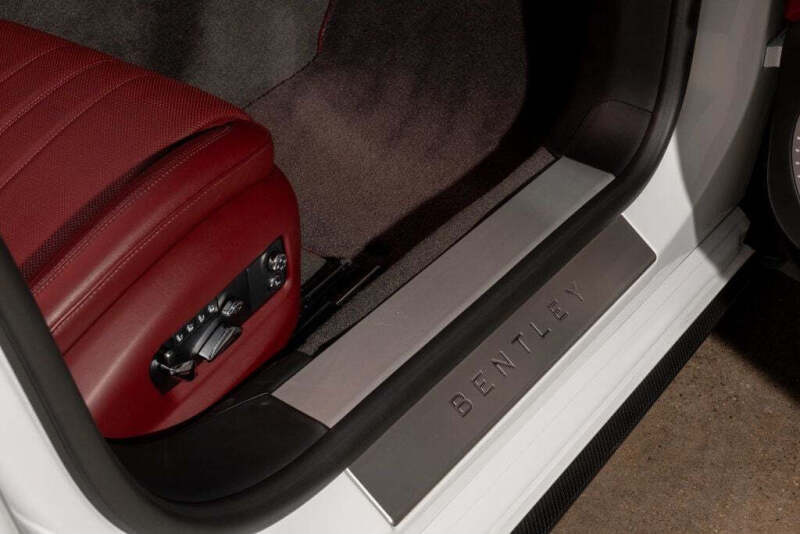 2023 Bentley Flying Spur