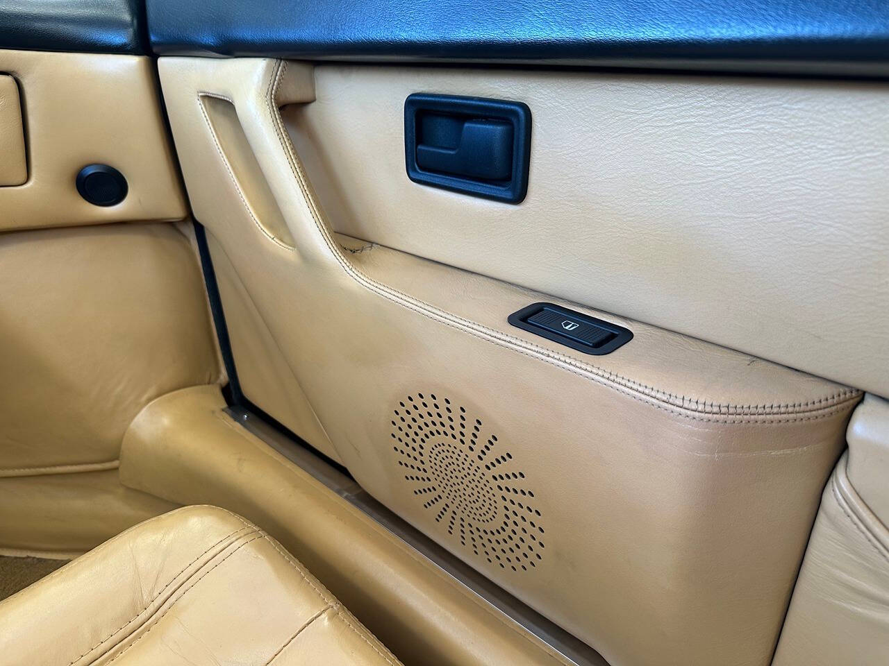1988 Ferrari Mondial 3.2 123
