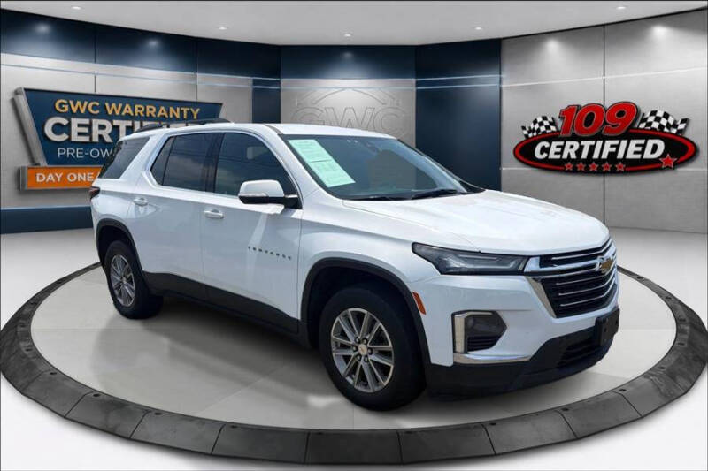 2023 Chevrolet Traverse LT Leather