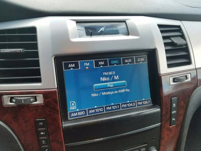 2011 Cadillac Escalade ESV