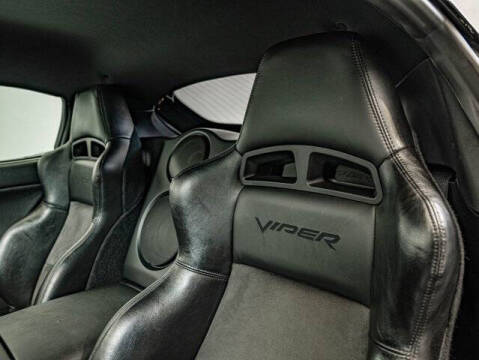 2006 Dodge Viper SRT-10
