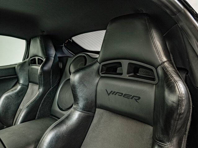2006 Dodge Viper SRT-10