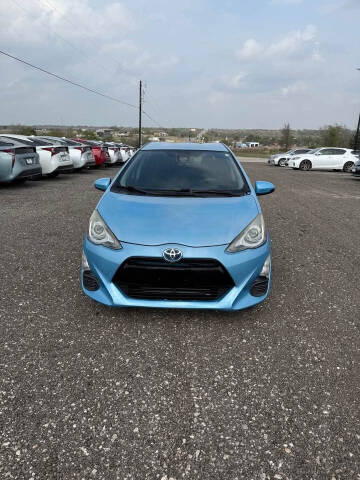 2016 Toyota Prius c Three