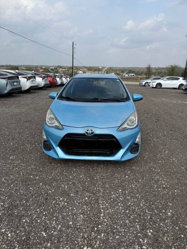2016 Toyota Prius c Three