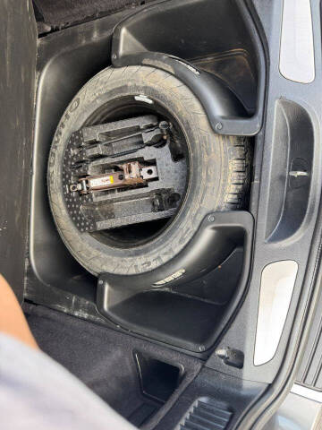 2012 Jeep Grand Cherokee Overland Summit