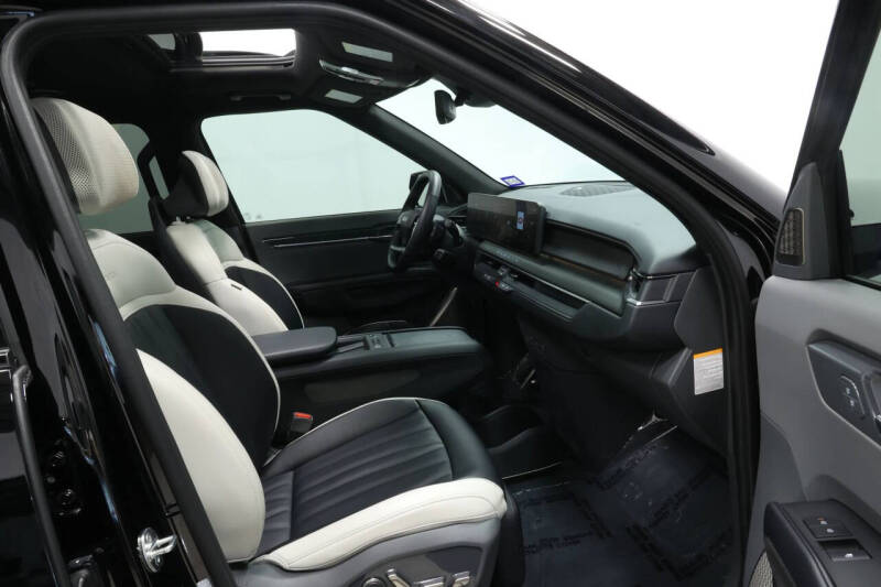 2024 Kia EV9 GT-Line