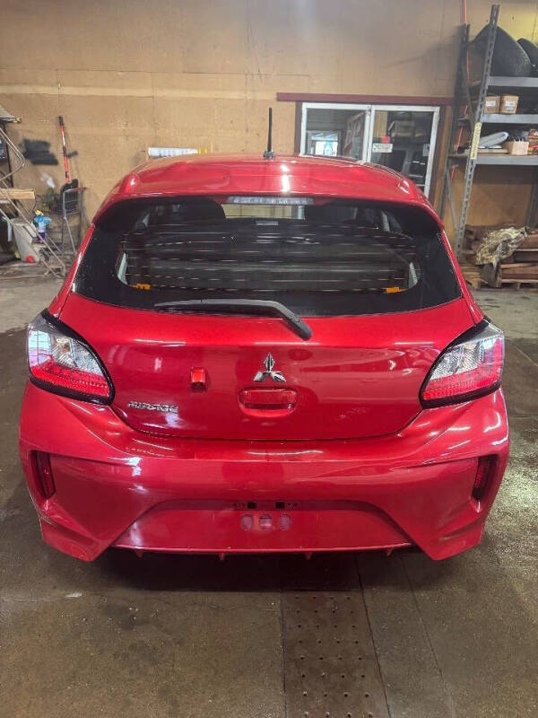 2024 Mitsubishi Mirage ES