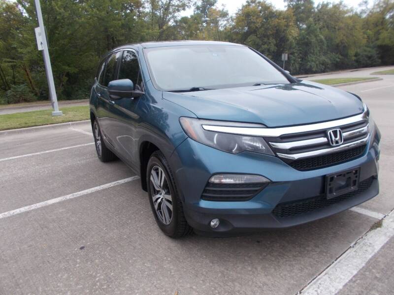 2018 Honda Pilot for sale at ACH AutoHaus in Dallas TX