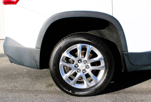 2018 Chevrolet Traverse LT Cloth