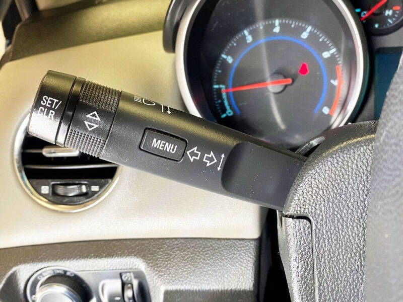 2011 Chevrolet Cruze LS