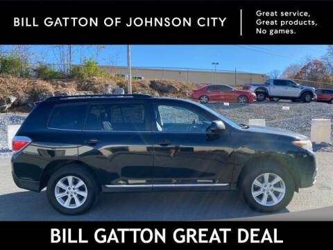 2013 Toyota Highlander for sale at Bill Gatton Used Cars - BILL GATTON ACURA MAZDA in Johnson City TN
