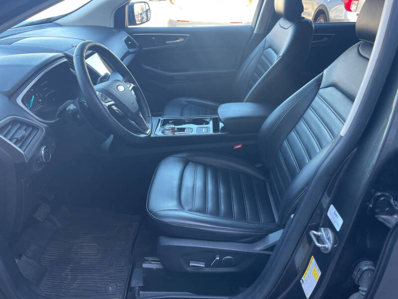 2019 Ford Edge SEL