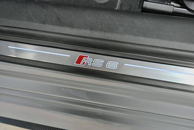 2024 Audi RS 6 Avant 4.0T quattro Avant performance