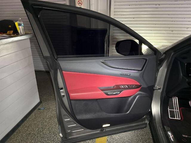 2025 Lexus NX 450h+ F SPORT Handling