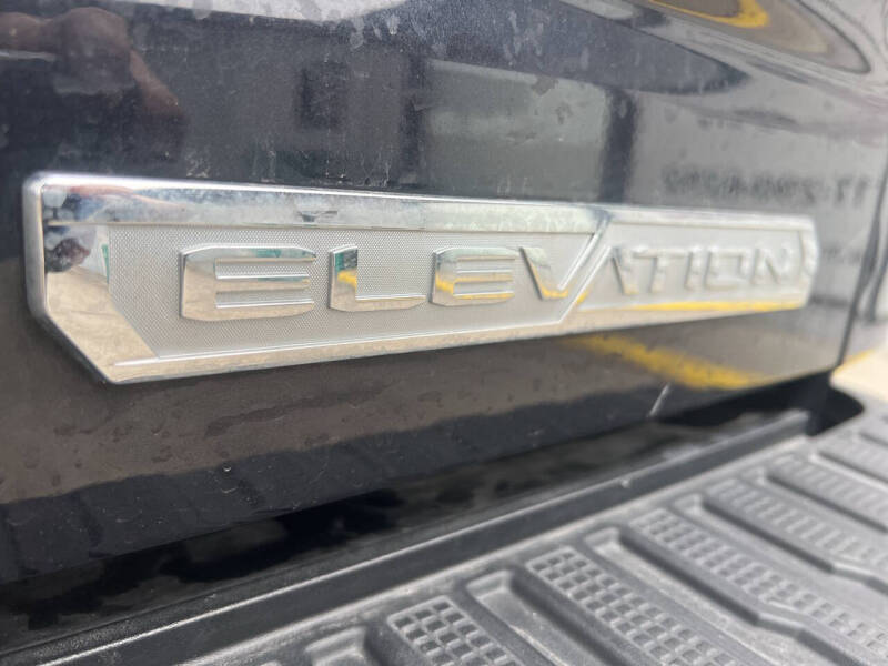 2023 GMC Sierra 1500 Elevation