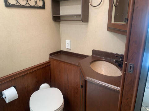 2013 Freightliner MH Chassis