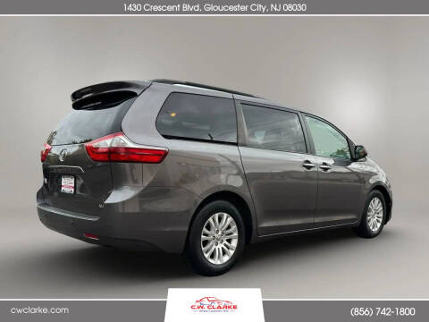 2015 Toyota Sienna