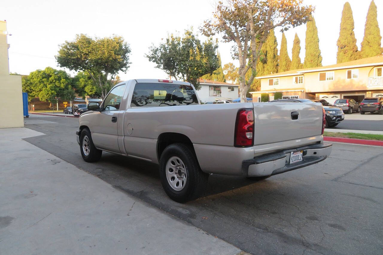 2006 Chevrolet Silverado 1500 for sale at The Car Vendor LLC in Bellflower, CA