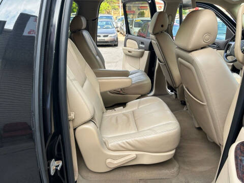 2008 GMC Yukon XL Denali