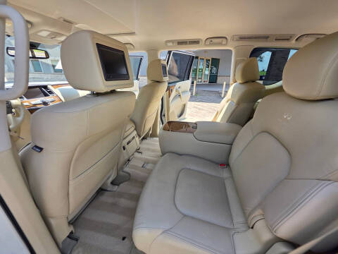 2014 Infiniti QX80