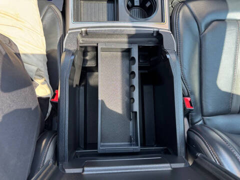 2022 Ford F-350 Super Duty Platinum