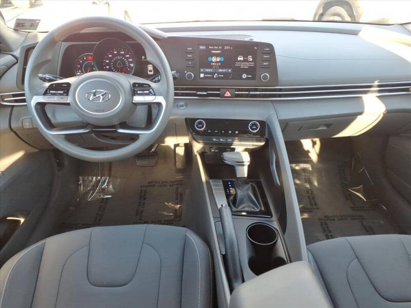 2023 Hyundai Elantra