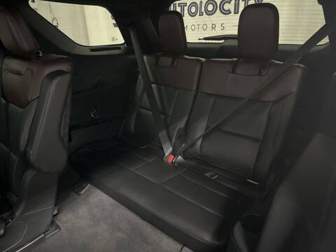 2022 Ford Explorer Platinum