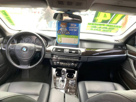 2014 BMW 5 Series 528i
