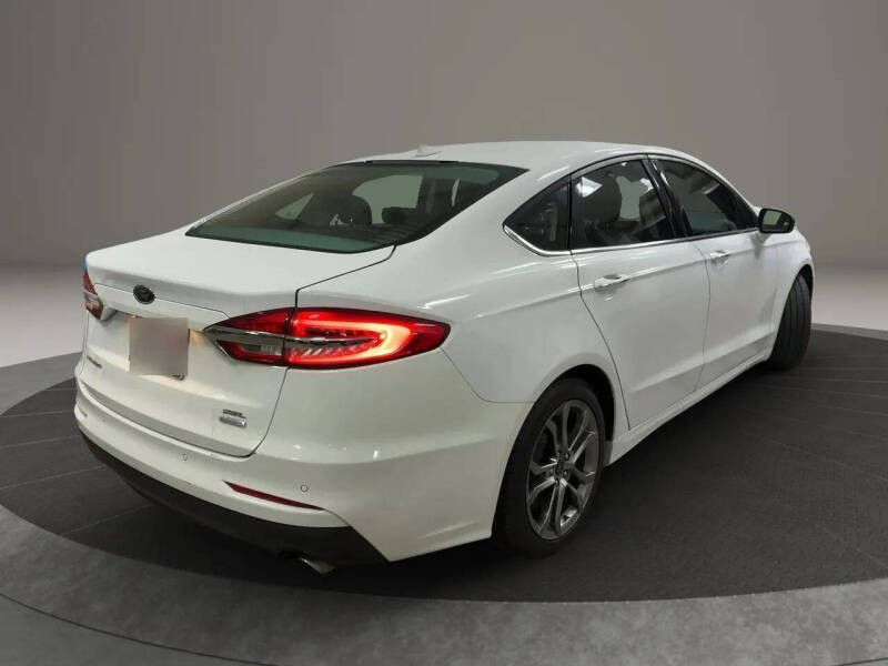 2020 Ford Fusion SEL