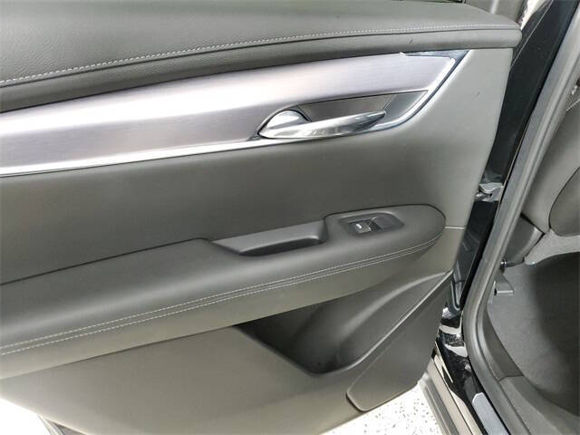 2022 Cadillac XT6 Luxury