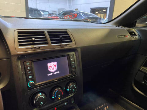 2009 Dodge Challenger SRT8