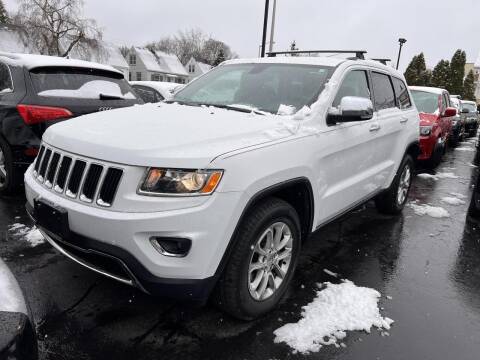 2014 Jeep Grand Cherokee for sale at CLASSIC MOTOR CARS in West Allis WI