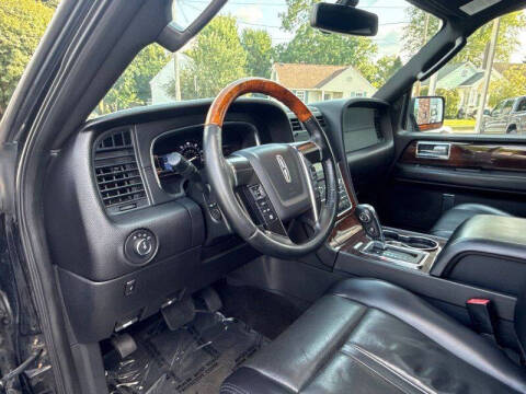 2017 Lincoln Navigator L Select