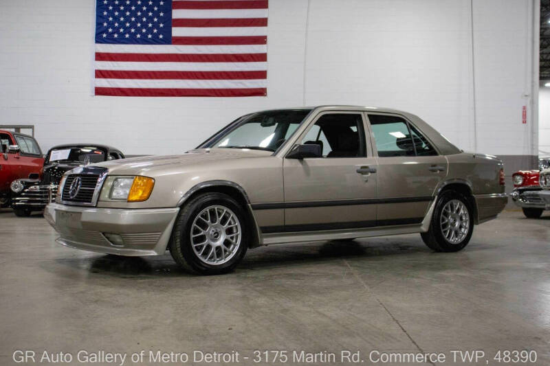 1986 Mercedes-Benz 230E
