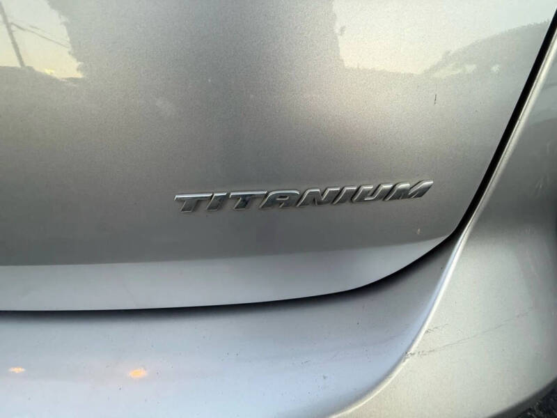 2017 Ford C-MAX Hybrid Titanium
