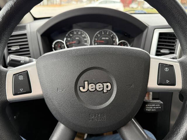 2010 Jeep Grand Cherokee Laredo