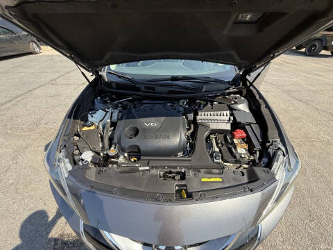 2016 Nissan Maxima Platinum