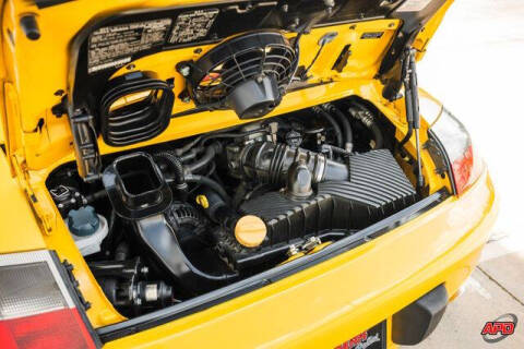 2000 Porsche 911 Carrera 4