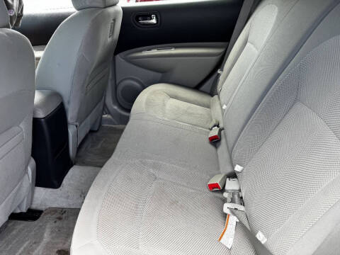 2015 Nissan Rogue Select S