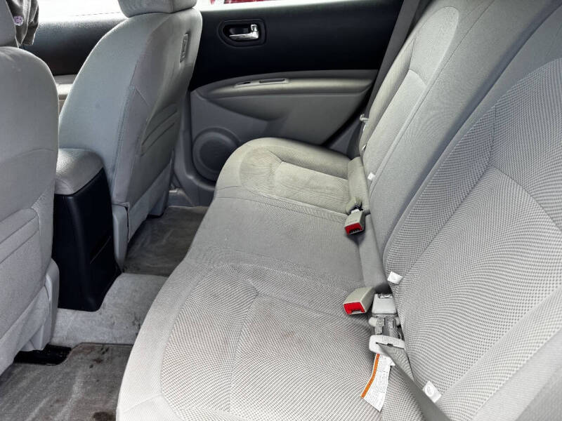 2015 Nissan Rogue Select S