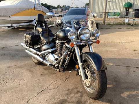 2004 Suzuki VL800