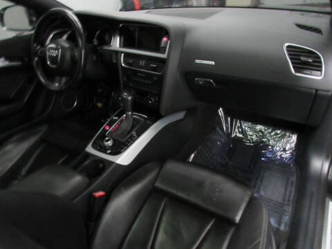 2009 Audi S5 quattro