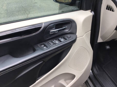 2016 Dodge Grand Caravan SXT Plus