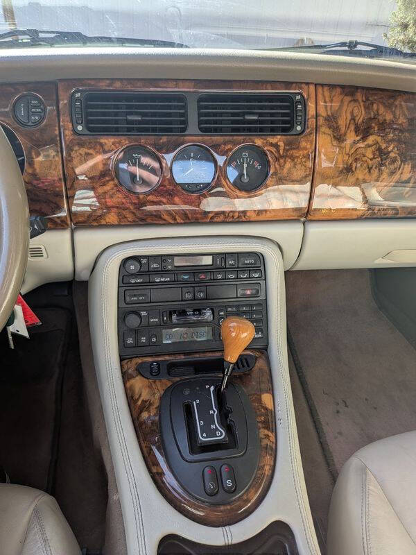 1999 Jaguar XK-Series XK8