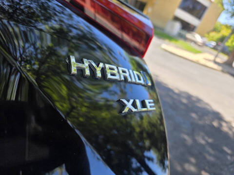 2020 Toyota Prius XLE