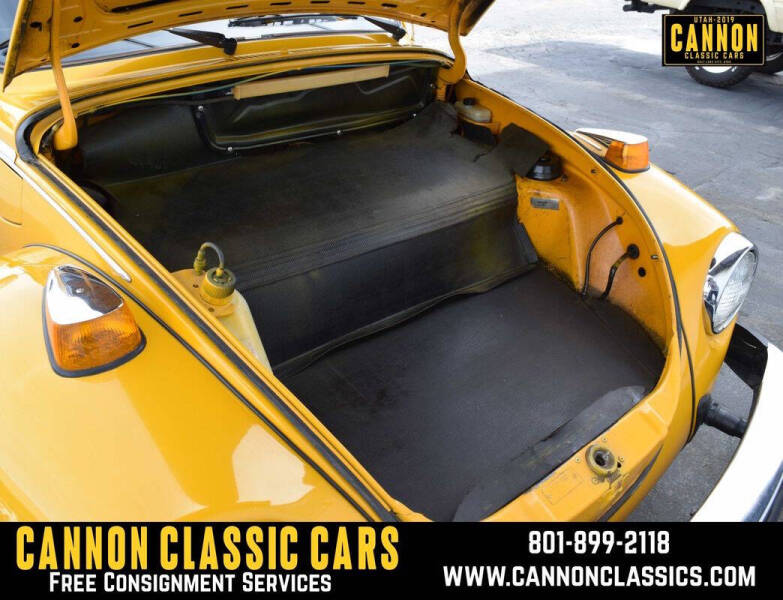 1977 Volkswagen Super Beetle