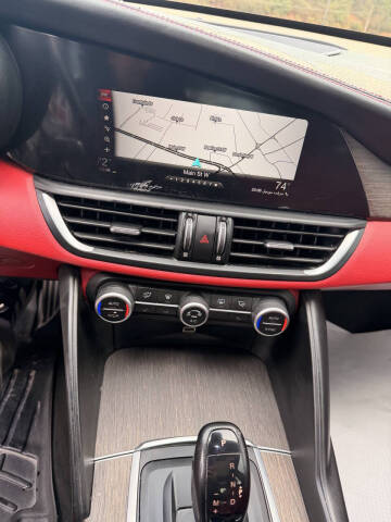 2018 Alfa Romeo Giulia Ti