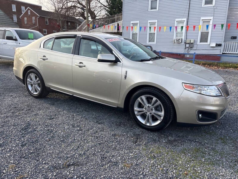 2010 Lincoln MKS