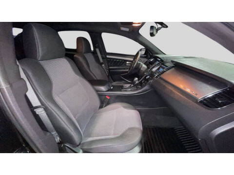 2015 Ford Taurus SEL